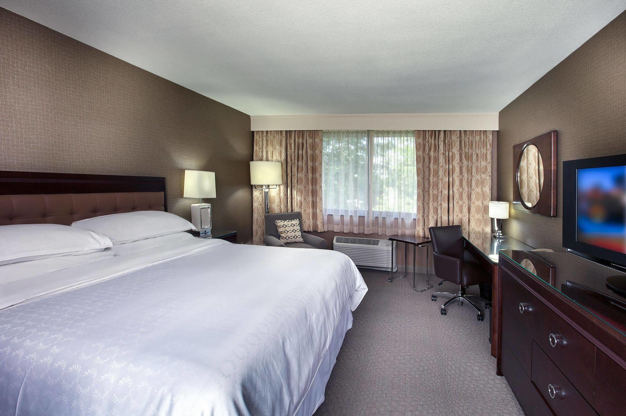 Sheraton Reston Exterior foto